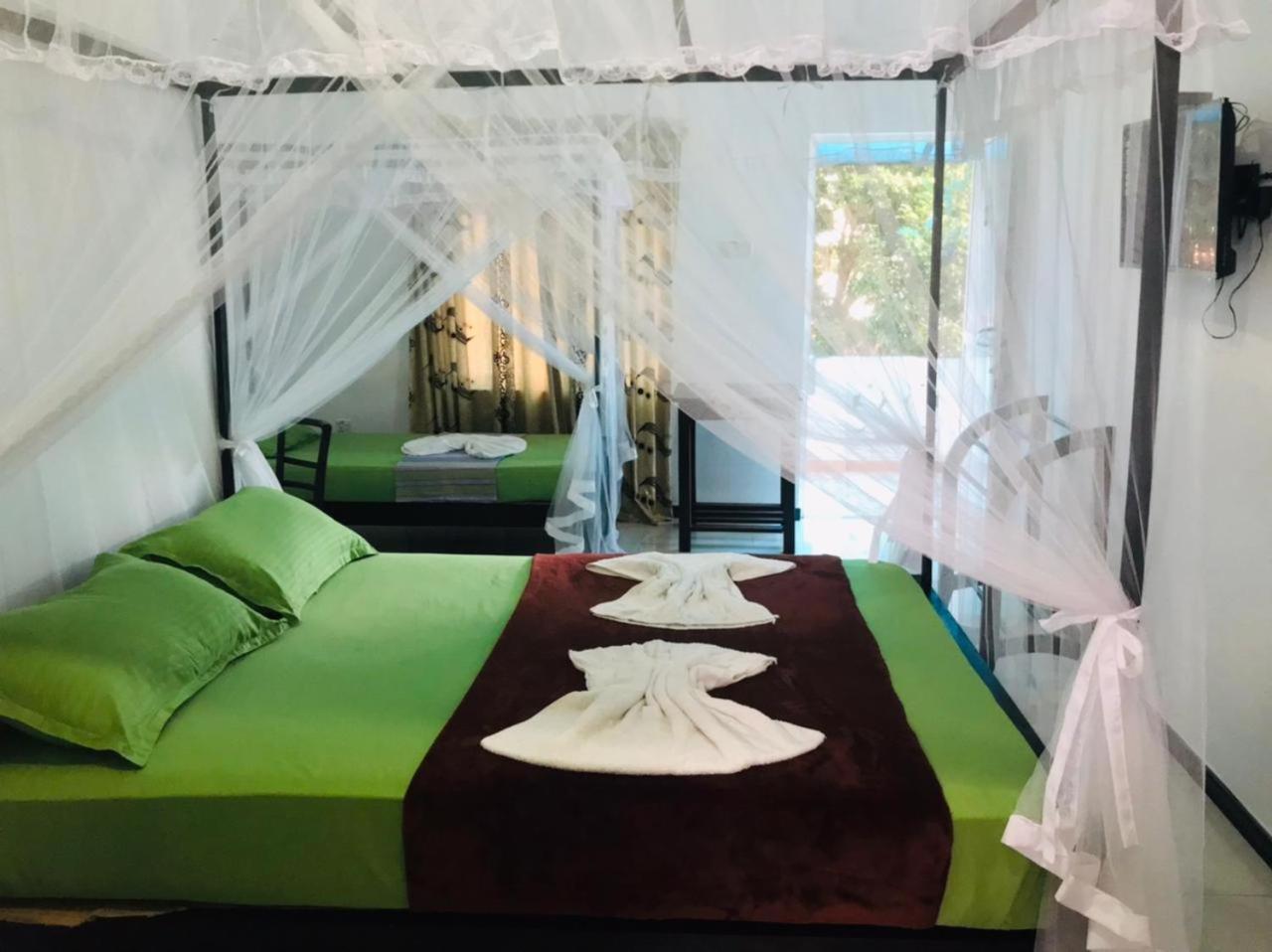 Crescent Resort Galle Exterior foto